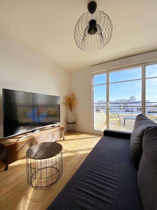 Suite Riviera - Vue Disneyland เชสซี ภายนอก รูปภาพ